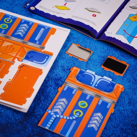 CUBIC FUN NATIONAL GEOGRAPHIC STEM AKTYWNOŚCI Z KOLORAMI I ŚWIATŁEM CUBIC FUN NATIONAL GEOGRAPHIC STEM AKTYWNOŚCI Z KOLORAMI I ŚWIATŁEM