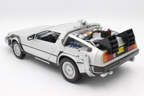 WELLY 1:24 BACK TO THE FUTURE I WELLY 1:24 BACK TO THE FUTURE I