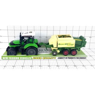 TRAKTOR Z PRZYCZEPĄ POD KLOSZEM