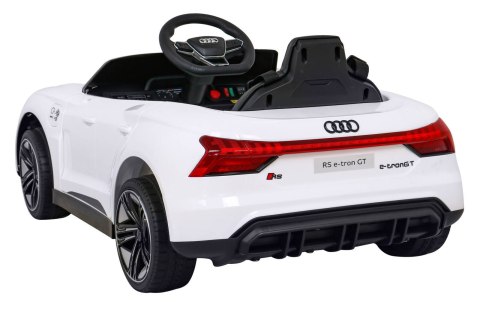 Auto Na Akumulator Audi RS E-Tron GT Biały Pilot Napęd 4x4 Radio MP3