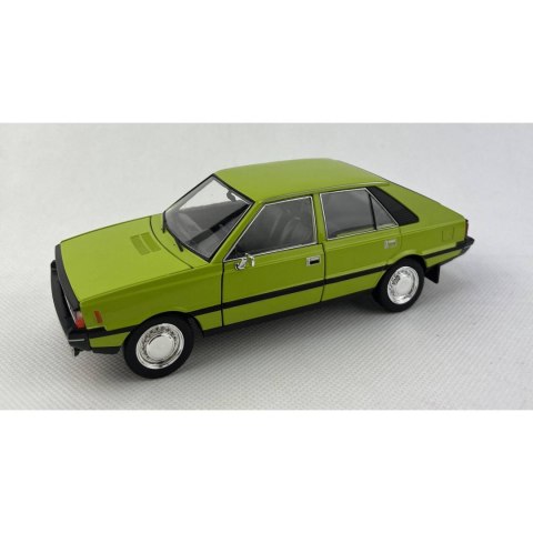 polonez welly 1/24